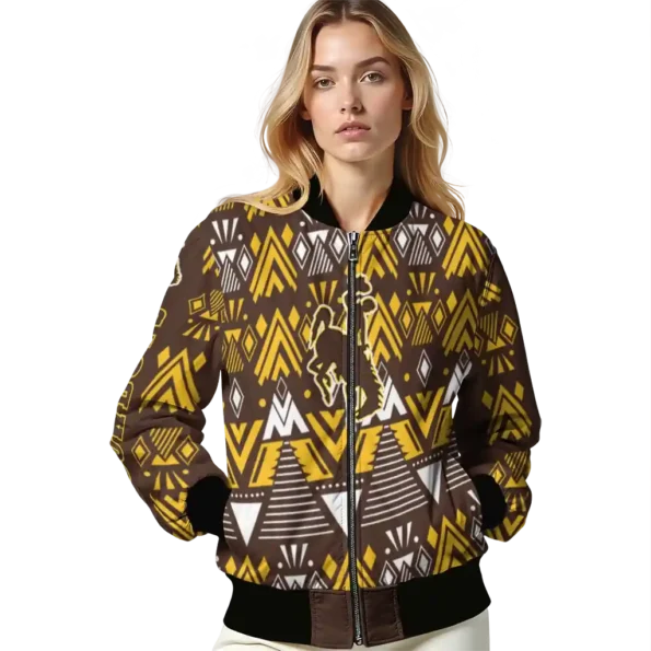 customized wyoming cowboys pyramid shapes brown bomber jacket latest model