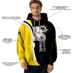 custom iowa hawkeyes peeking snoopy black hoodie best selling