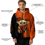 customized oregon state beavers baby yoda orange black hoodie best selling