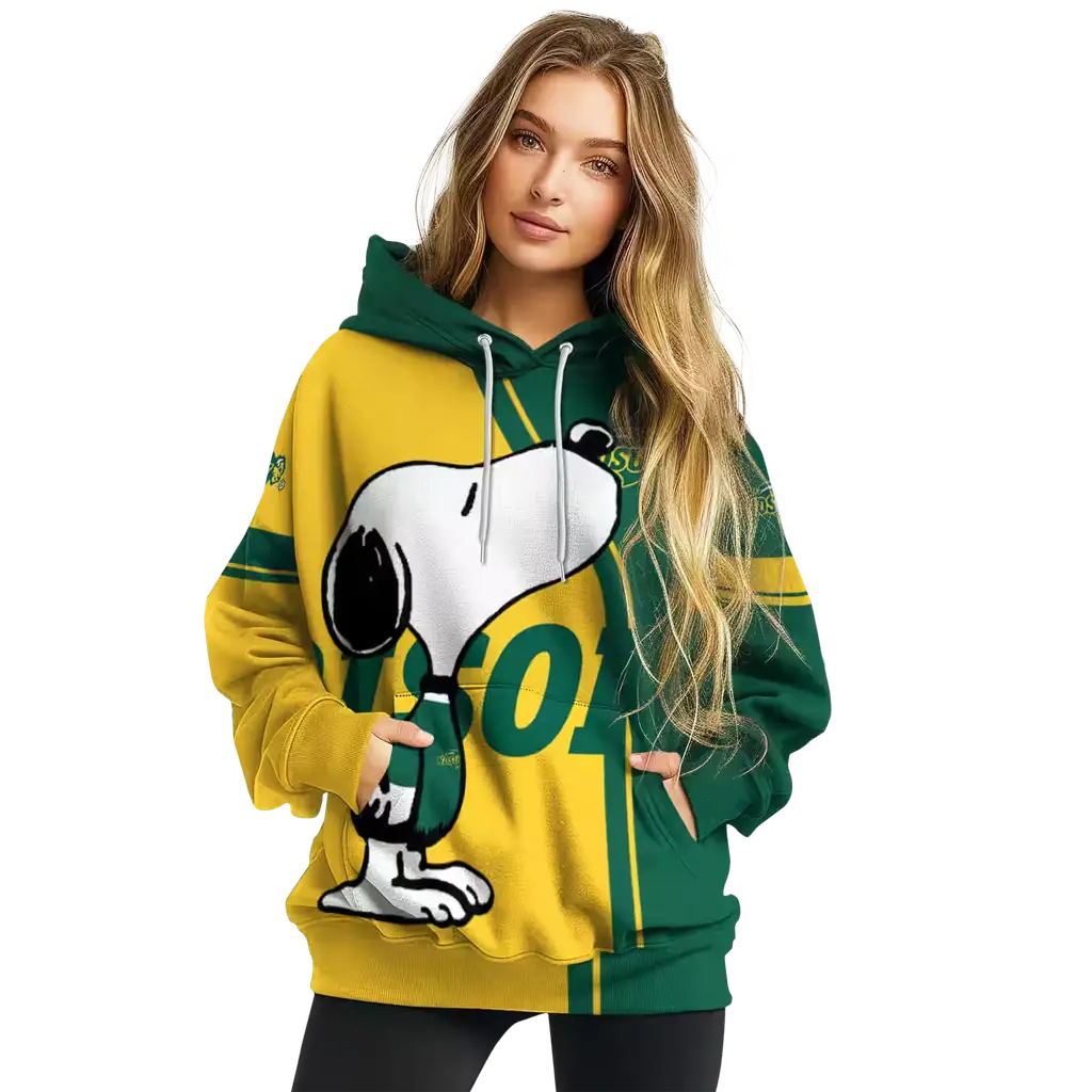 north dakota state bison playful snoopy green hoodie high quality north dakota state bison playful snoopy green hoodie high quality